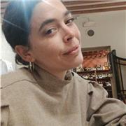 Insegnante abilitata e madrelingua spagnola con 10 anni di esperienza offre lezioni private per adulti e giovani